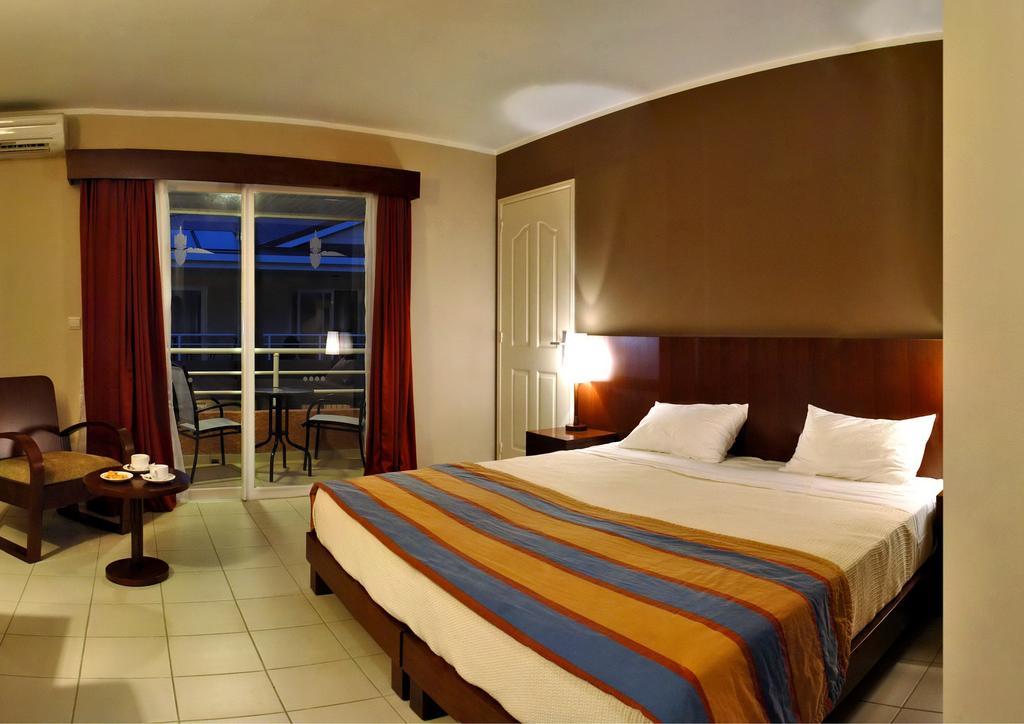 Hotel Koniambo Koné Pokój zdjęcie