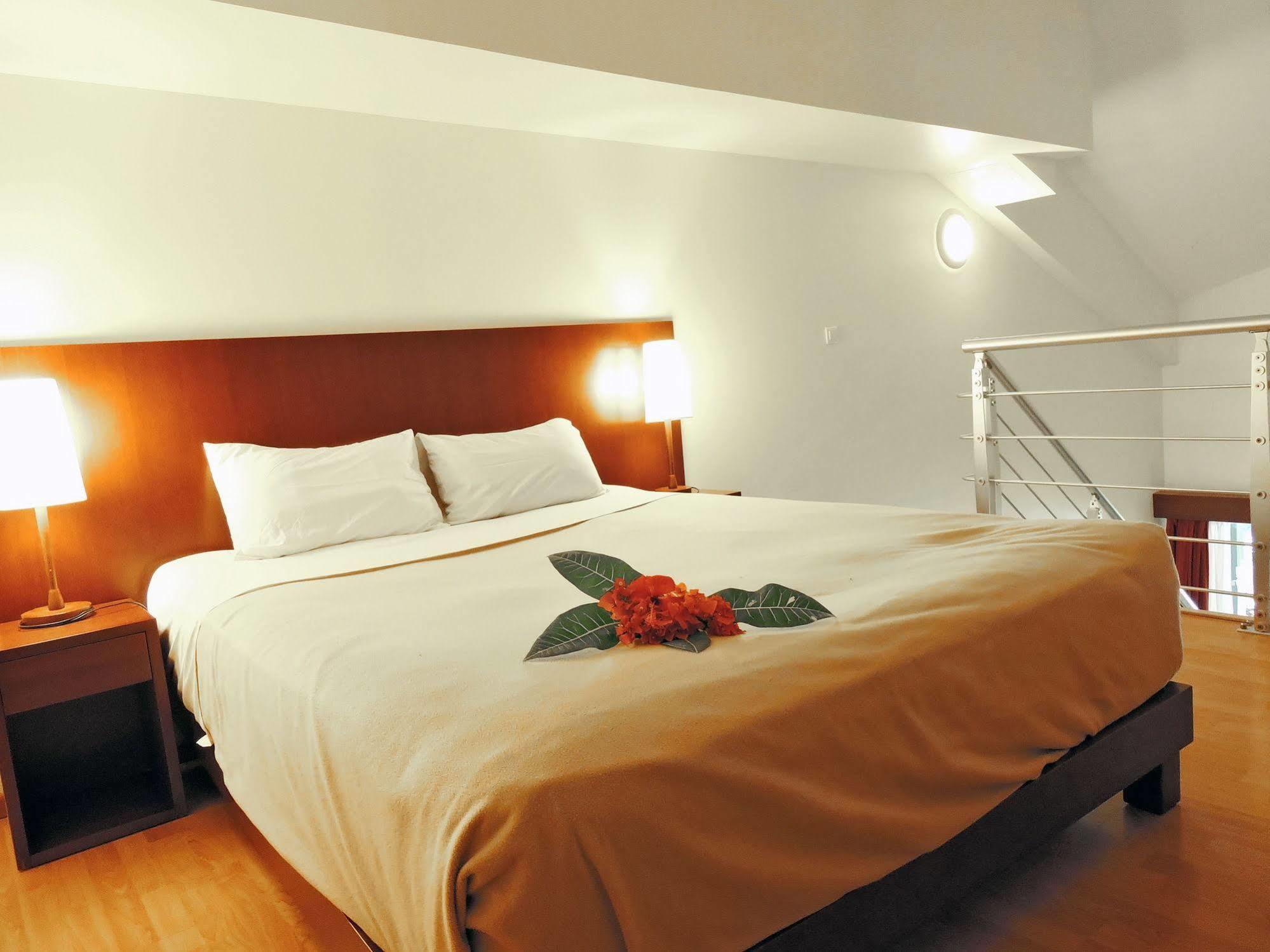 Hotel Koniambo Koné Zewnętrze zdjęcie